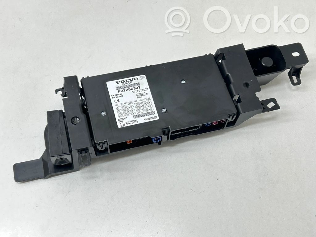 Volvo XC40 Модуль «Bluetooth» 
