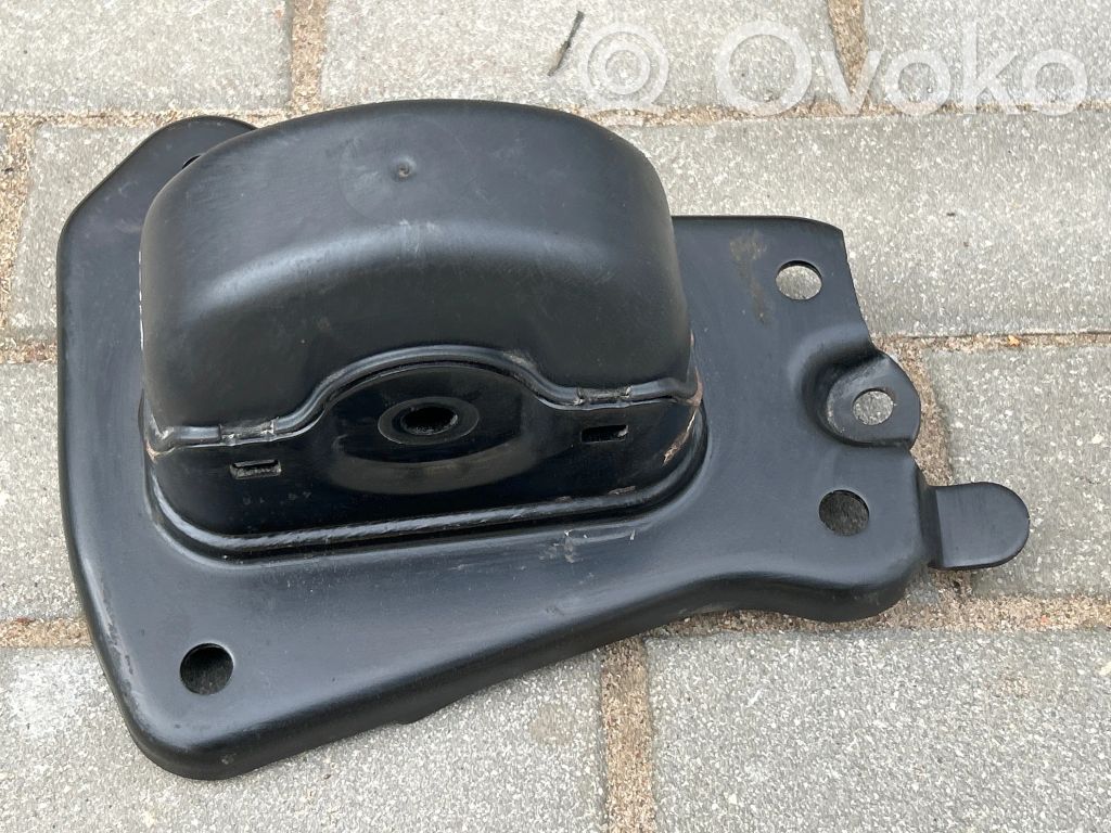 Volvo XC40 Plaukti un sviras 