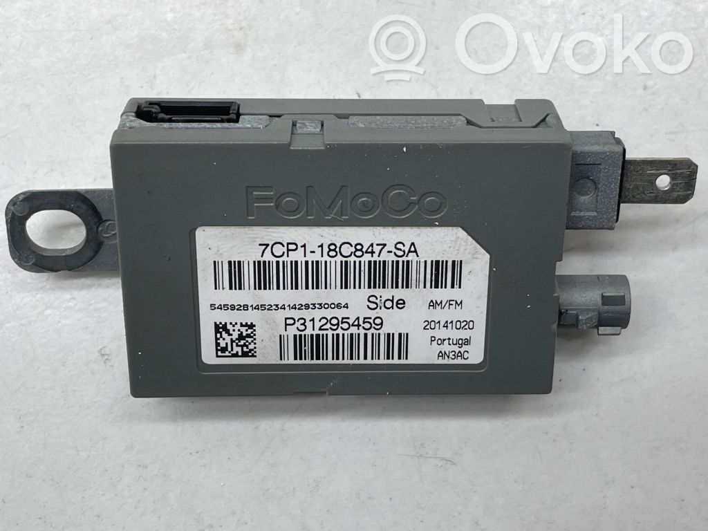 Volvo V70 Antenos stiprintuvas 