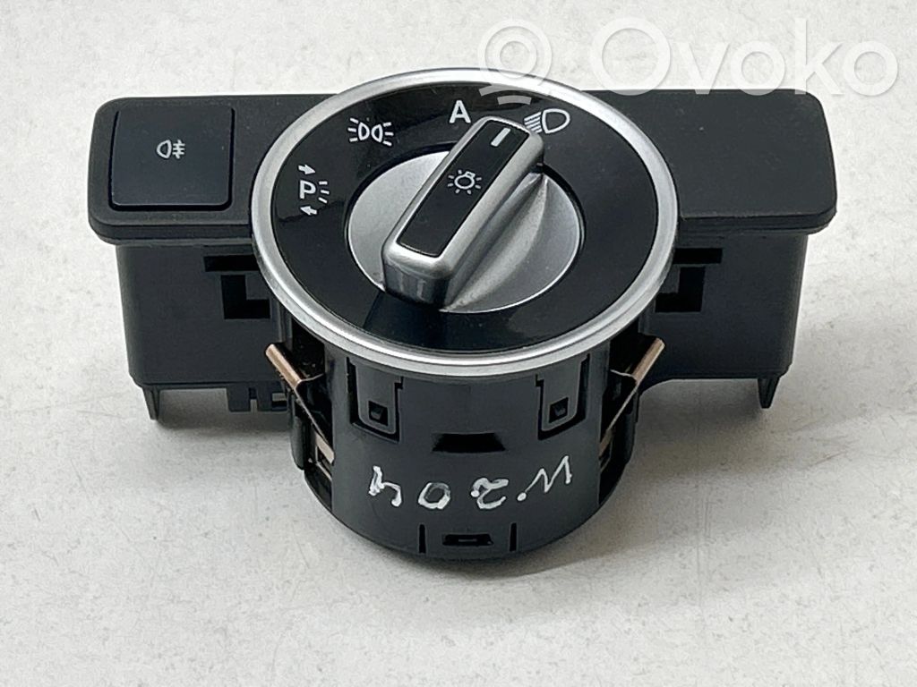 Mercedes-Benz C W204 Light switch 