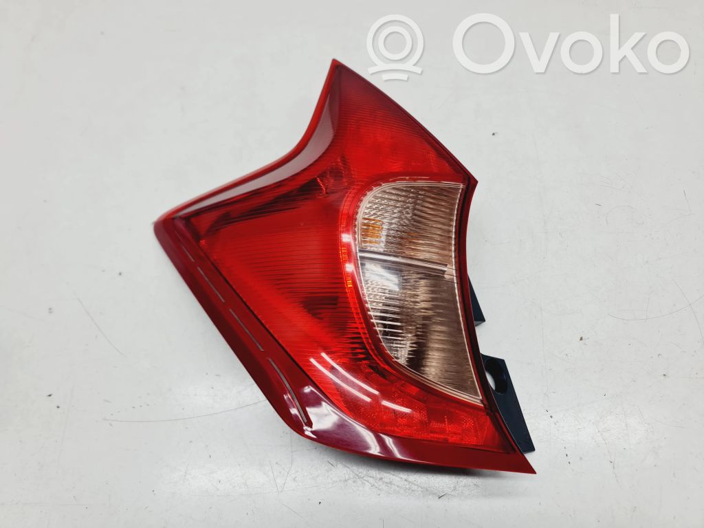 Nissan Note (E12) Takavalot 