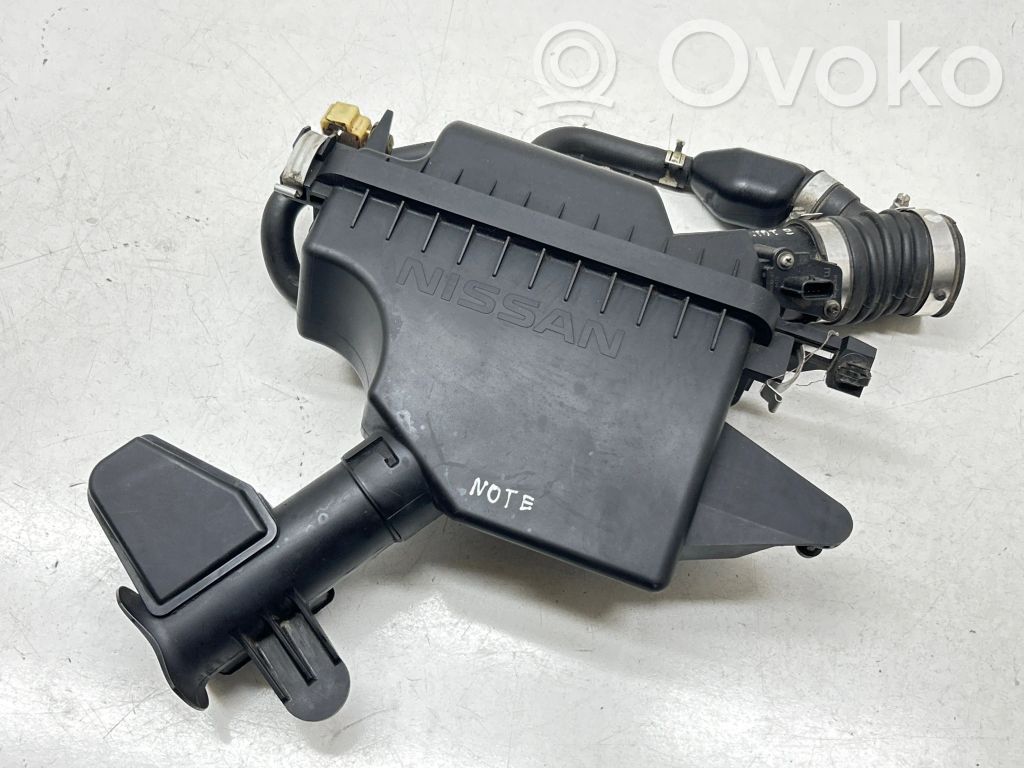 Nissan Note (E12) Air filter box 
