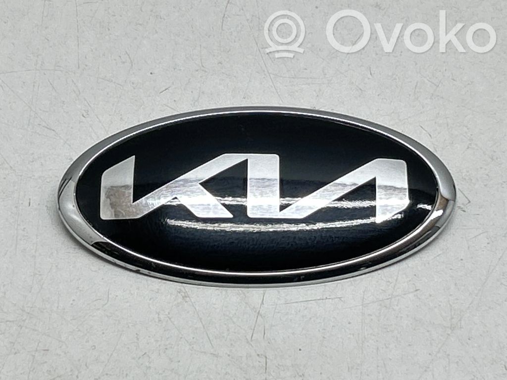 KIA Optima Manufacturer badge logo/emblem 
