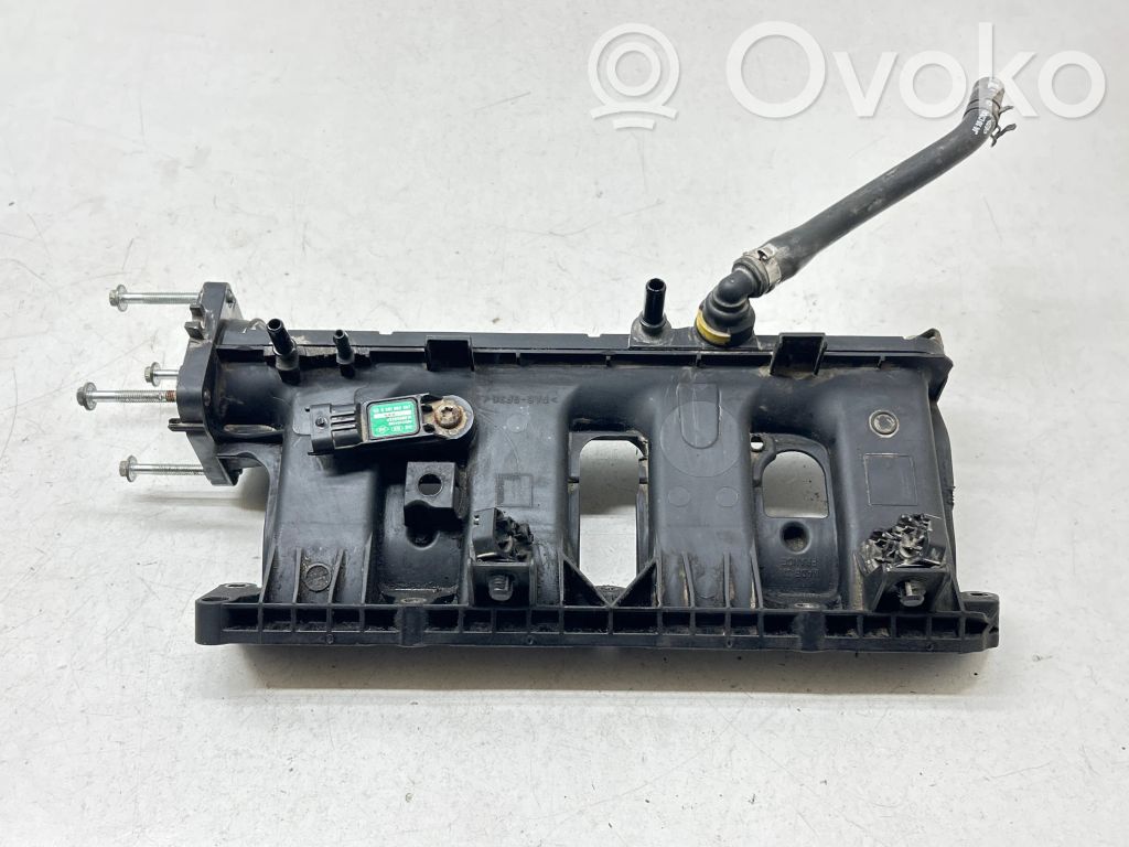 Kolektor ssący   140031571R,1267550S01