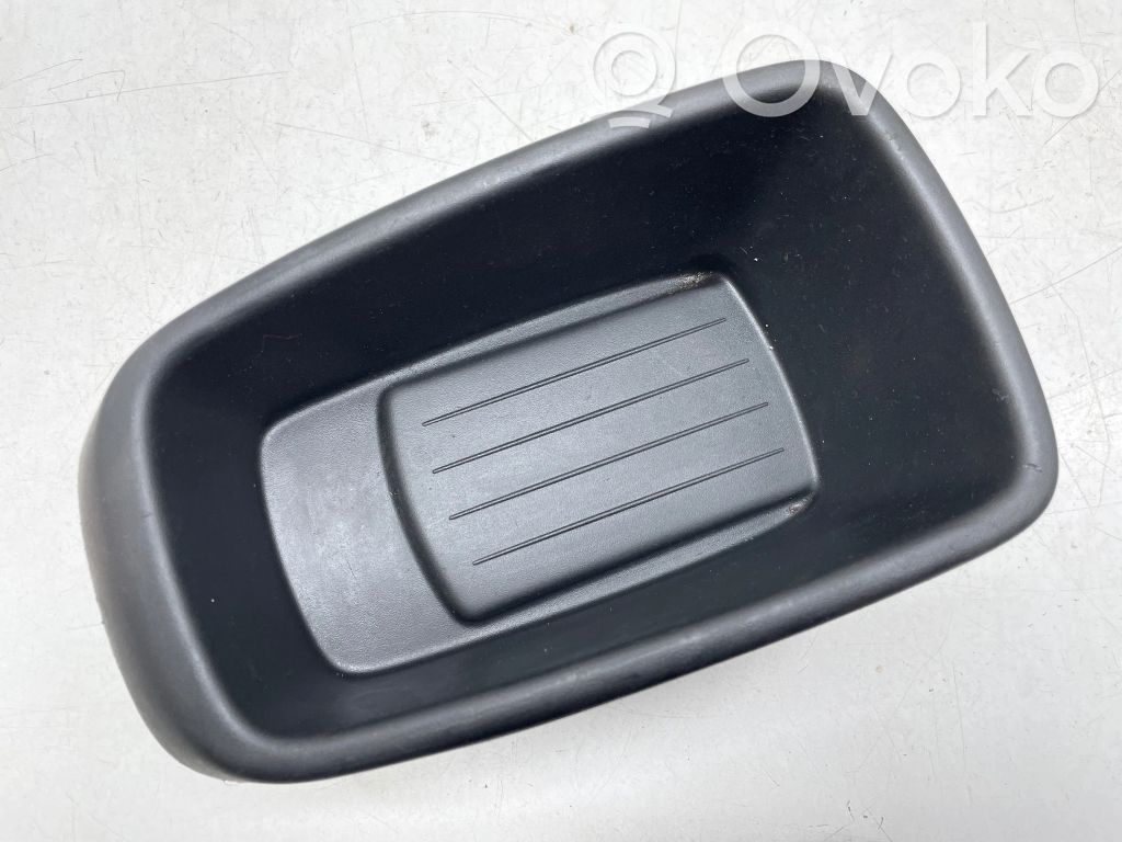 Renault Captur Consola central de la guantera 