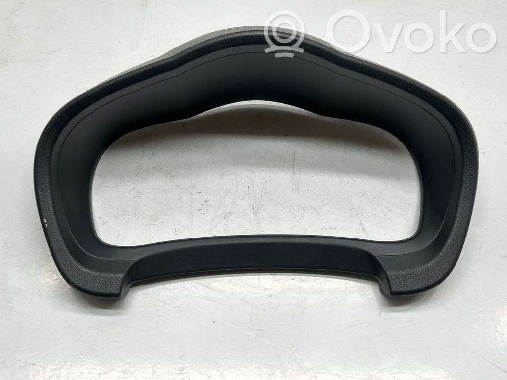 Nissan Note (E12) Dashboard trim 