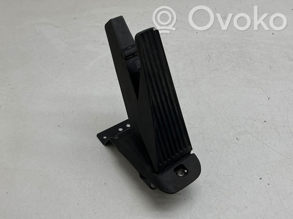 Volvo S90, V90 Accelerator throttle pedal 