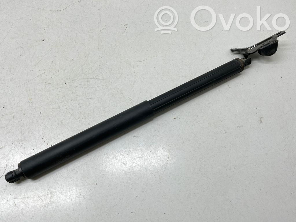 BMW X5 E70 Tailgate/trunk strut/damper 