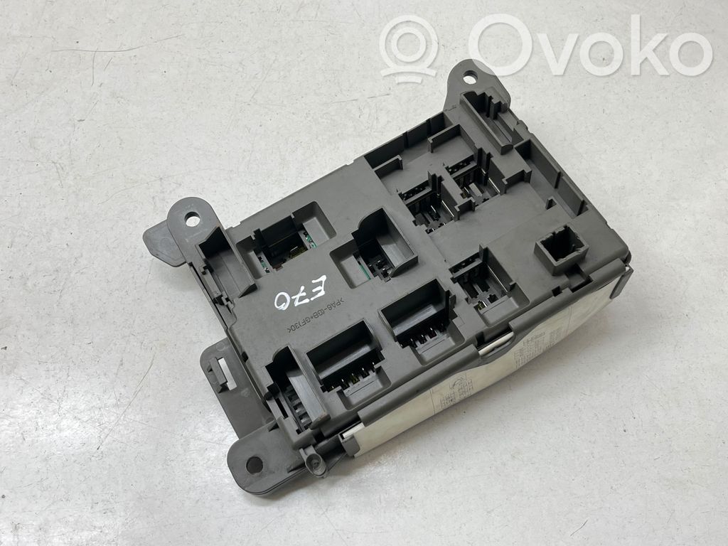 BMW X5 E70 Fuse module 