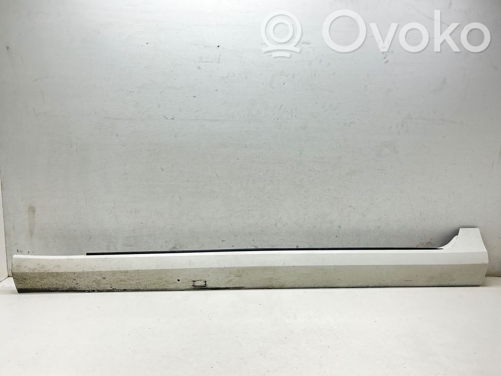 Volvo S90, V90 Listón 