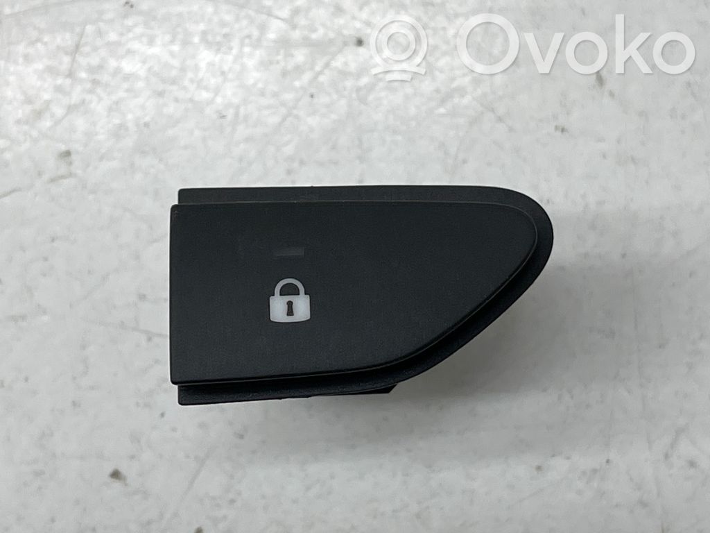 Renault Captur Central locking switch button 