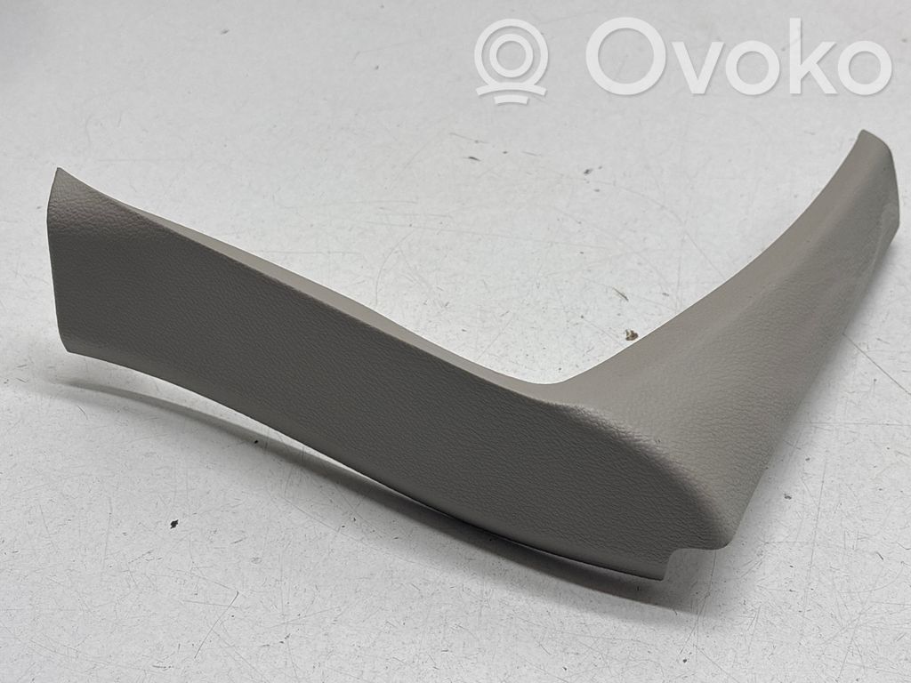 Chrysler Pacifica (A) pillar trim 