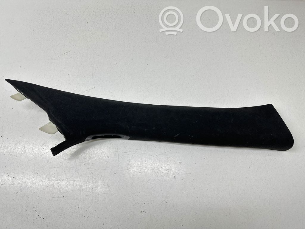 Osłona słupka szyby przedniej / A   5VP02DX9AC,101974100BLR
