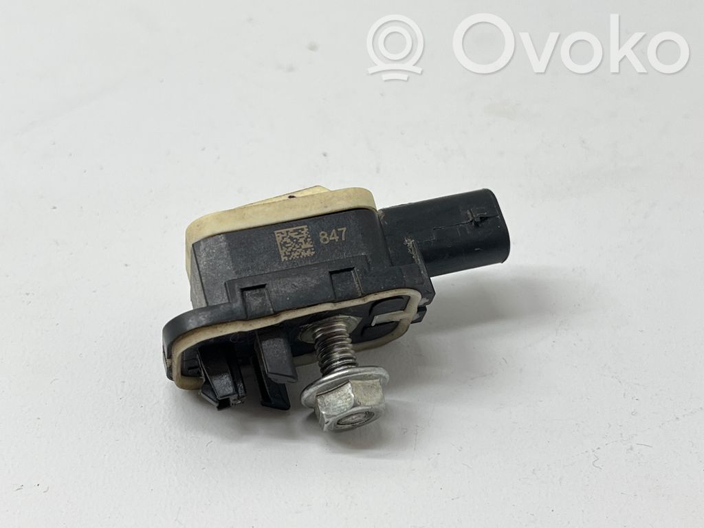 Subaru Forester SK Airbag deployment crash/impact sensor 