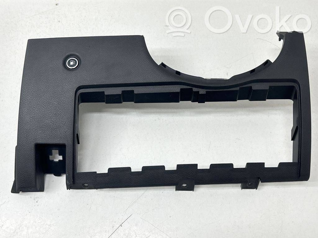 Dodge Durango III Dashboard lower bottom trim panel 