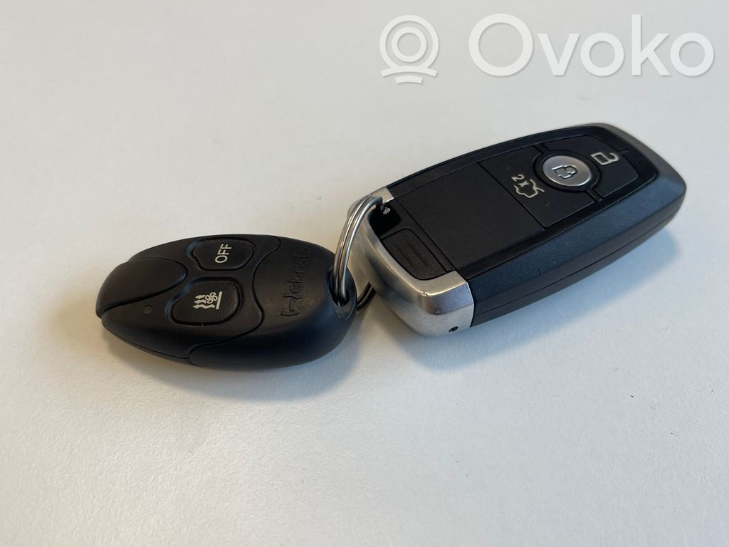 Ford Mondeo MK V Ignition key/card 