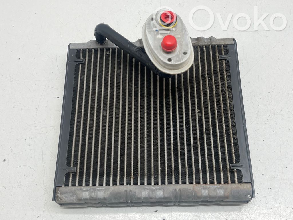 Volvo S60 Ilmastointilaitteen sisälauhdutin (A/C) 