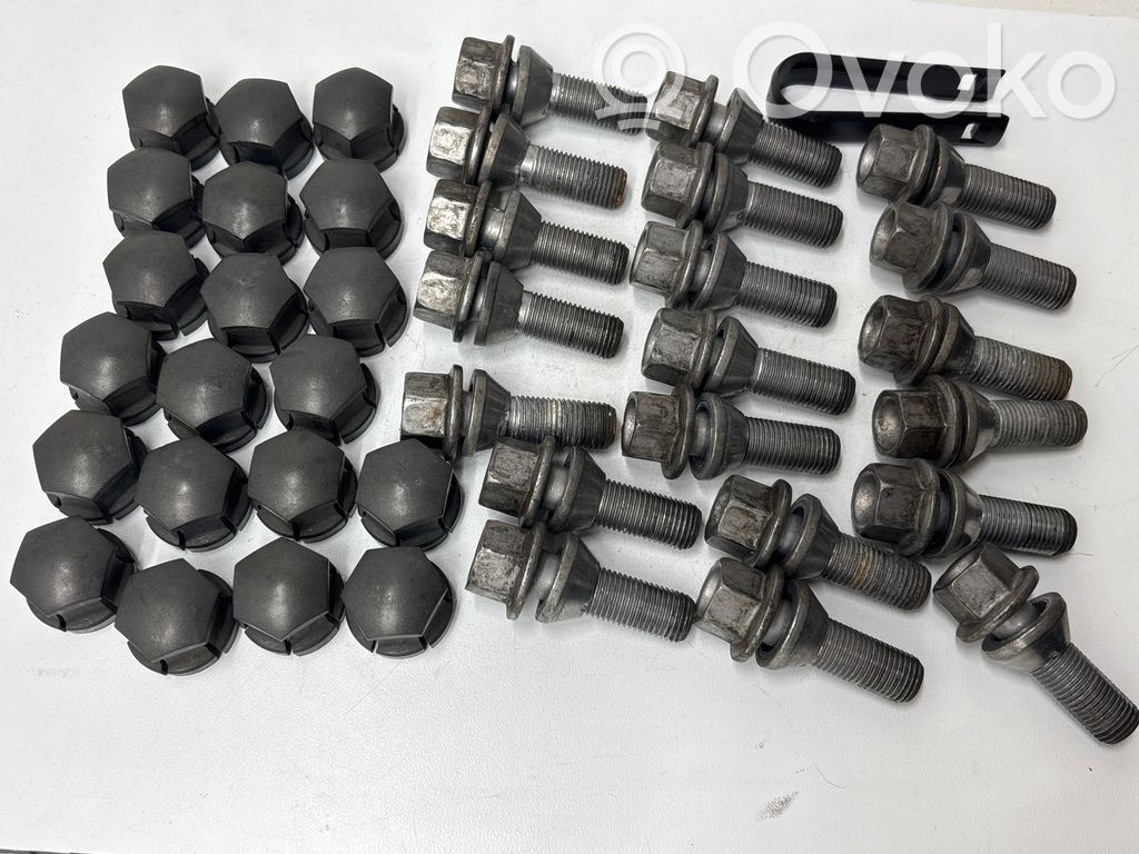 Volvo S60 Tuercas/tornillos 