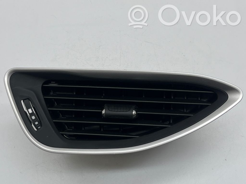 Chrysler Pacifica Boczna kratka nawiewu deski rozdzielczej 