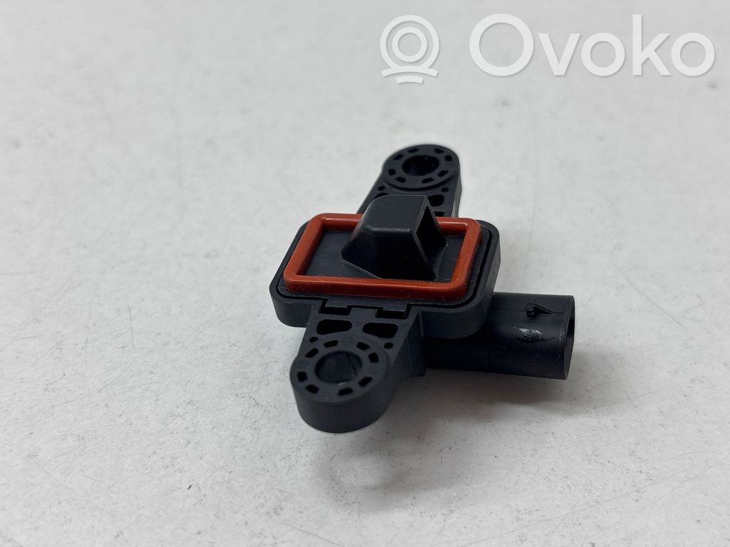 KIA Niro Airbag deployment crash/impact sensor 
