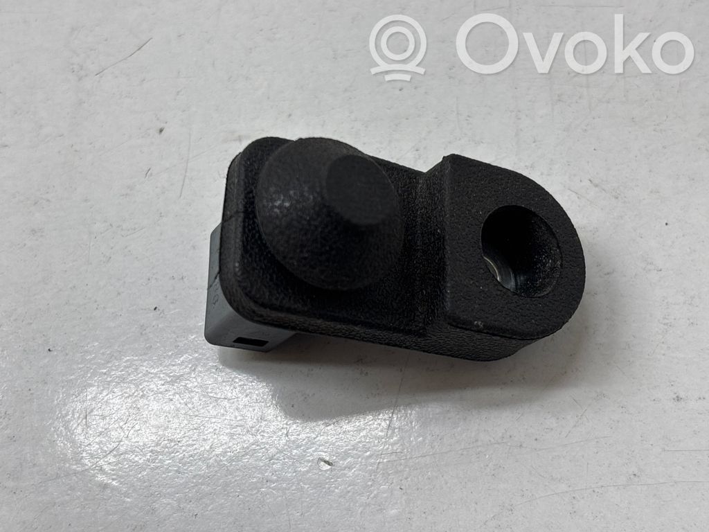 Subaru XV II Sensor de la puerta delantera 