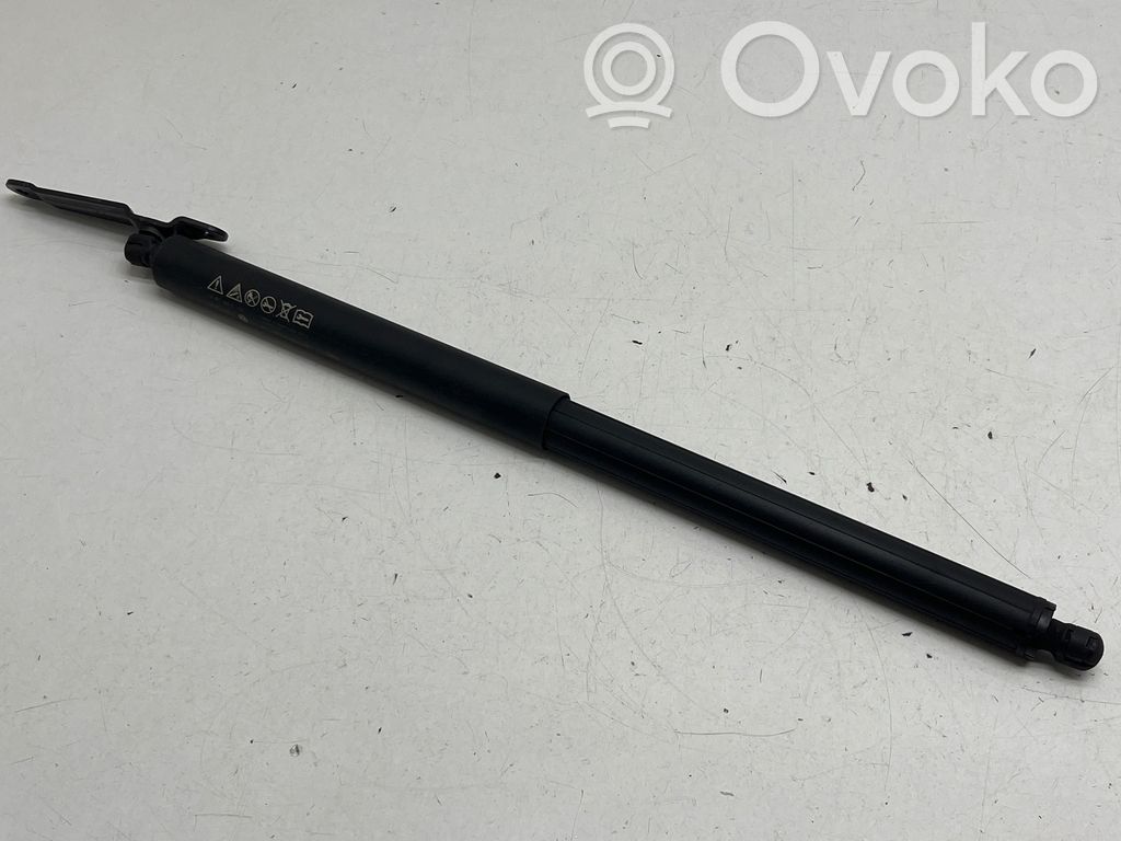 Volkswagen ID.5 Tailgate strut 