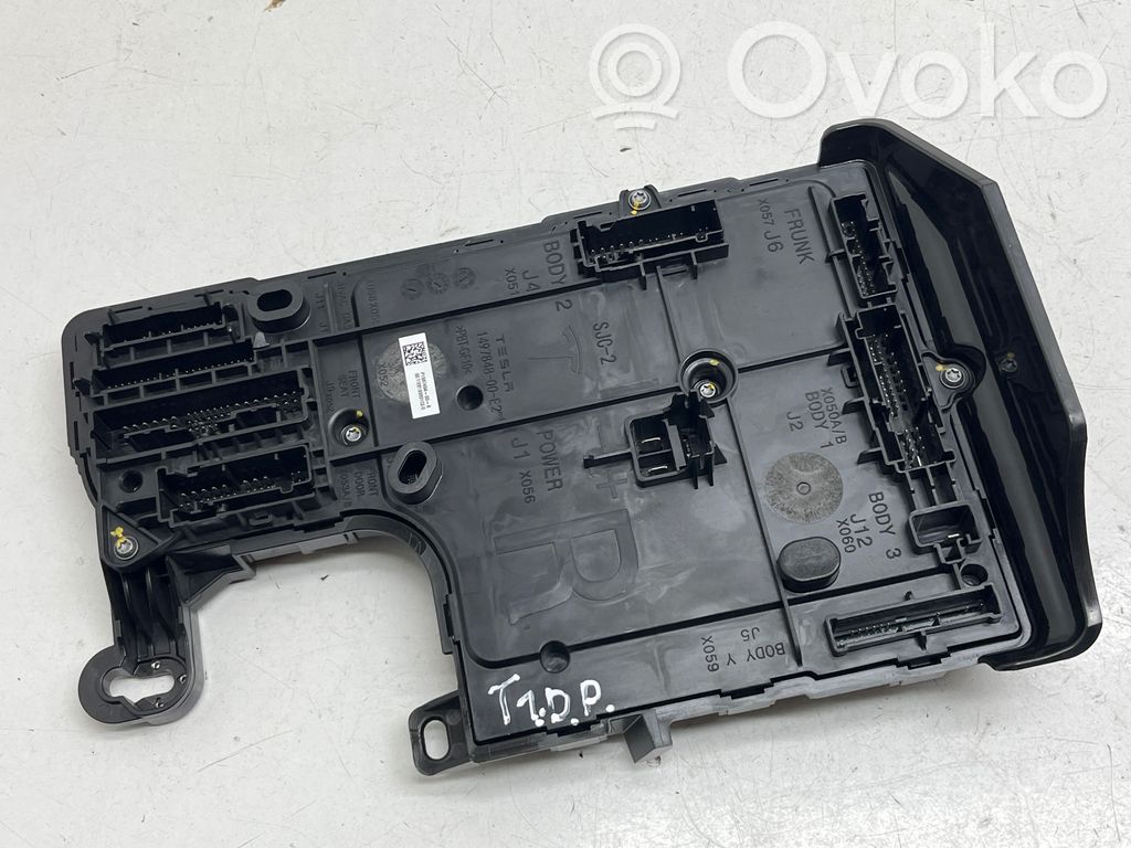 Tesla Model 3 Central body control module 