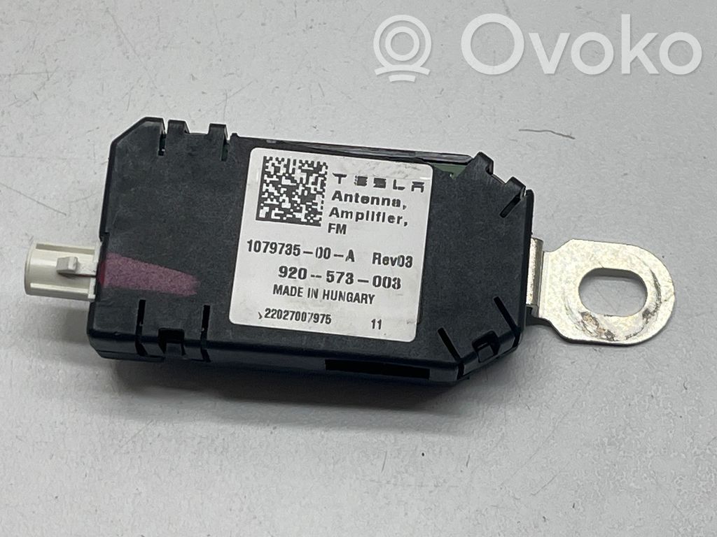 Antenos stiprintuvas   107973500A,920573003,22027007975