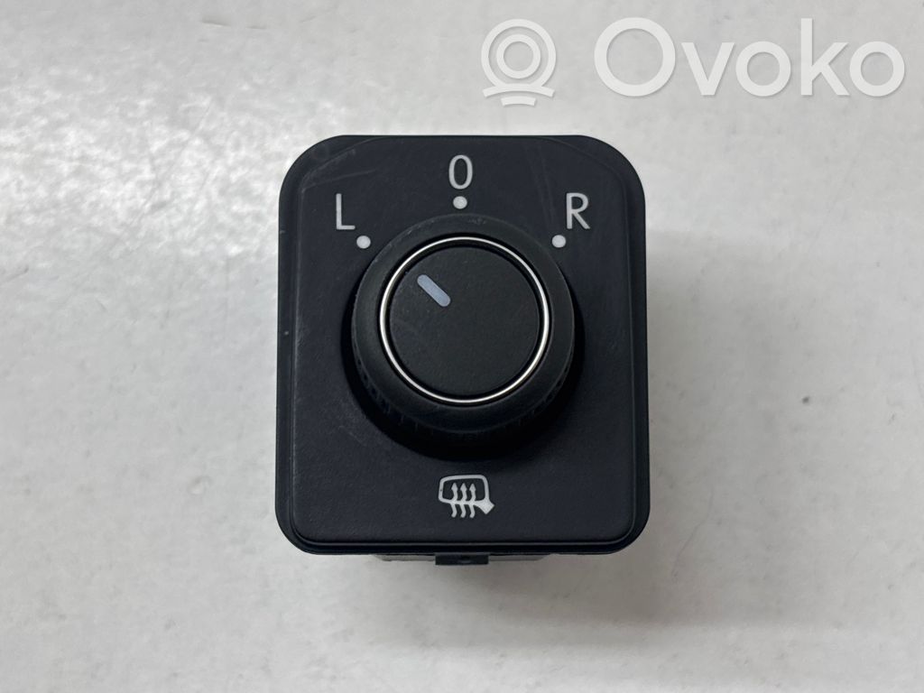 Volkswagen Jetta VII Interruptor del espejo lateral 