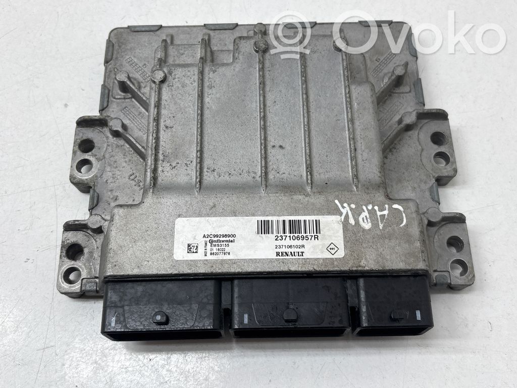 Renault Captur Engine control unit/module 