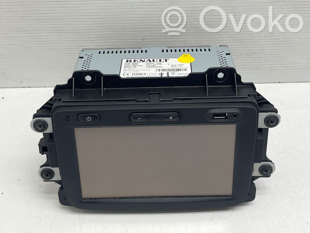 Panel / Radioodtwarzacz CD/DVD/GPS   281153129R,512401277,981153129R
