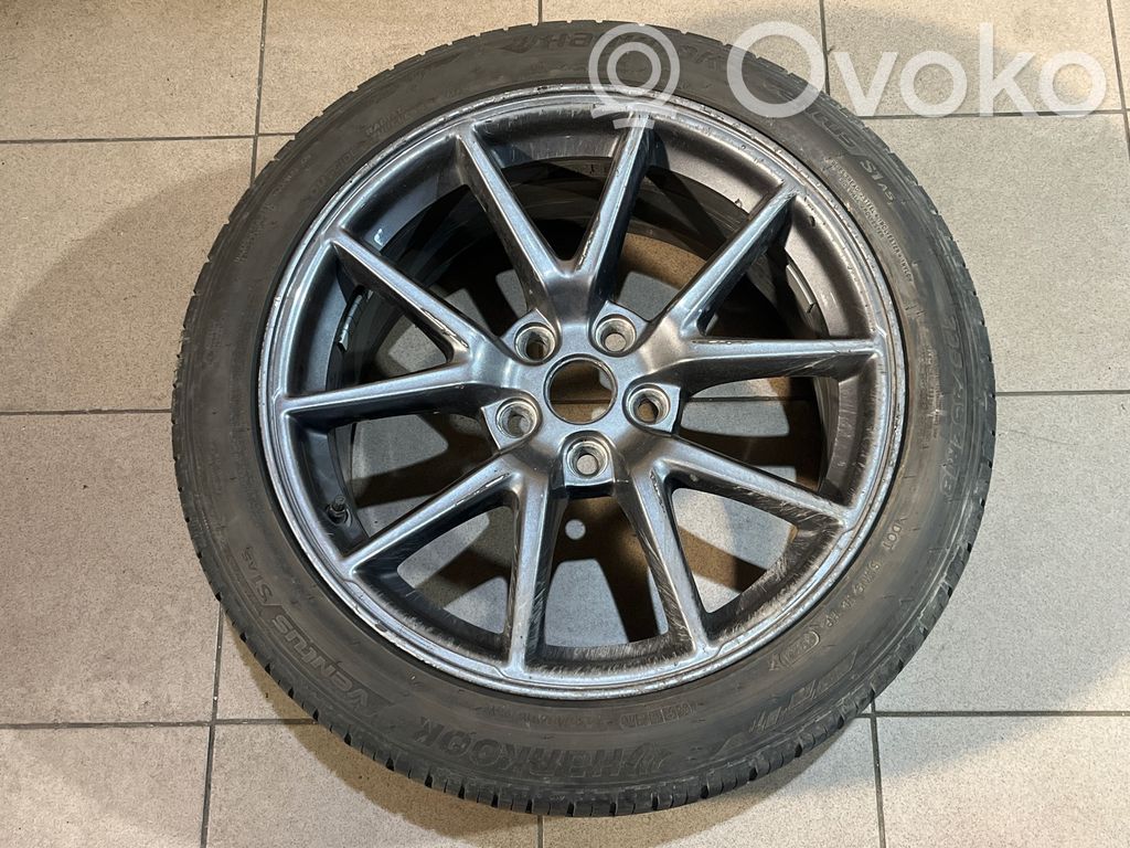 Tesla Model 3 Llanta de aleación R18 