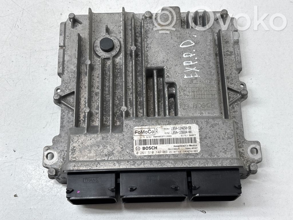 Ford Explorer VI Engine control unit/module 
