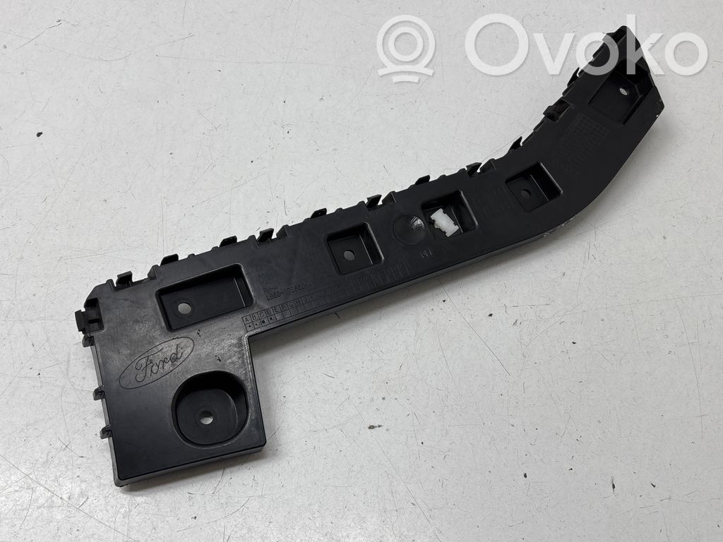 Ford Explorer VI Rear bumper mounting bracket 