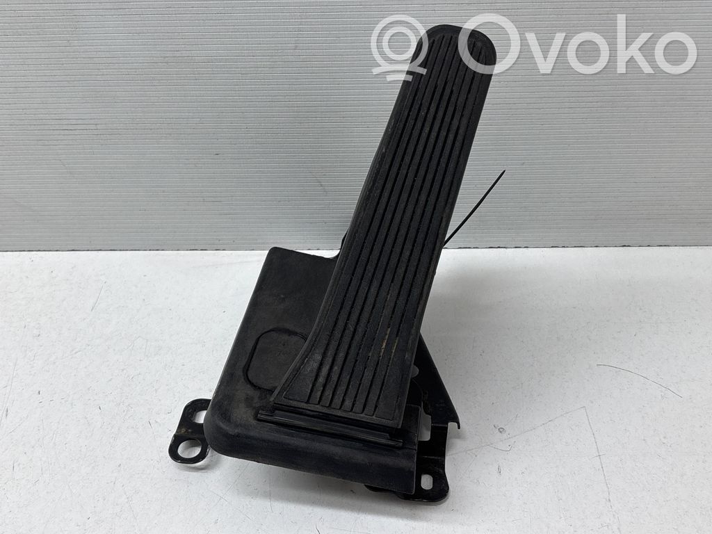 Ford Explorer VI Gaspedal 