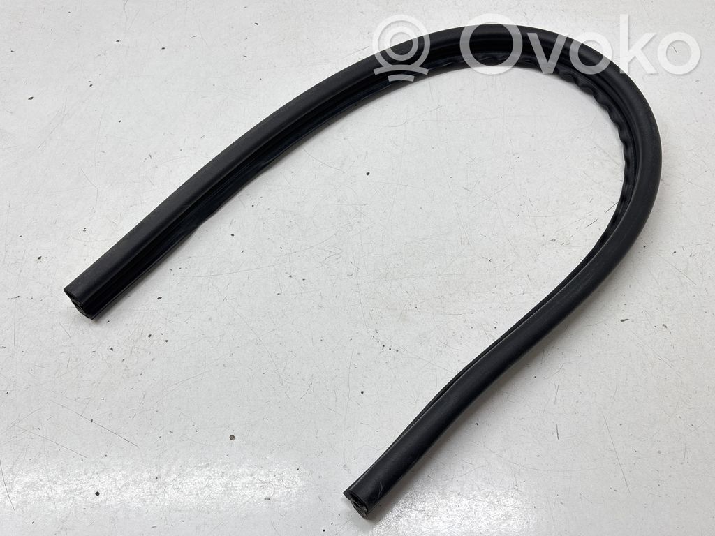 Porsche Cayenne (9Y0 9Y3) Engine compartment rubber 