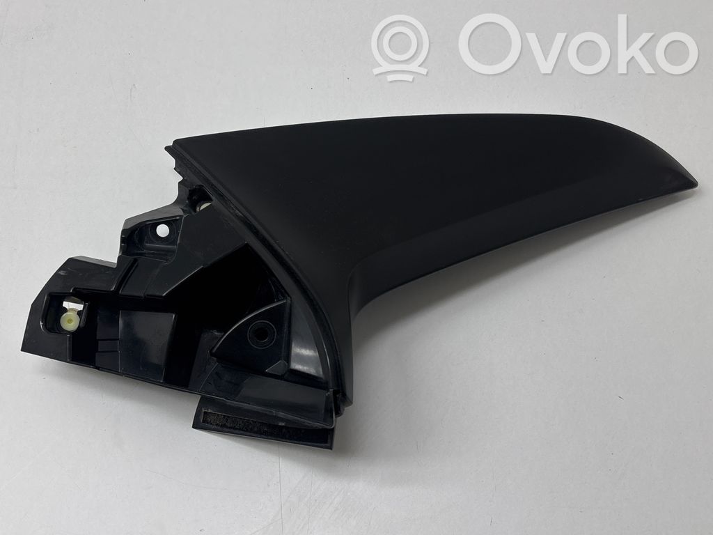 Subaru Outback (BT) Tailgate trim 