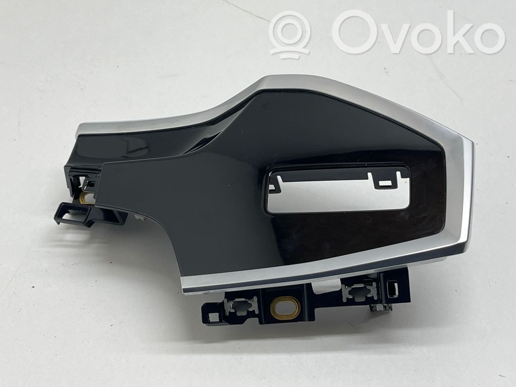 Audi Q3 F3 Panel trim 