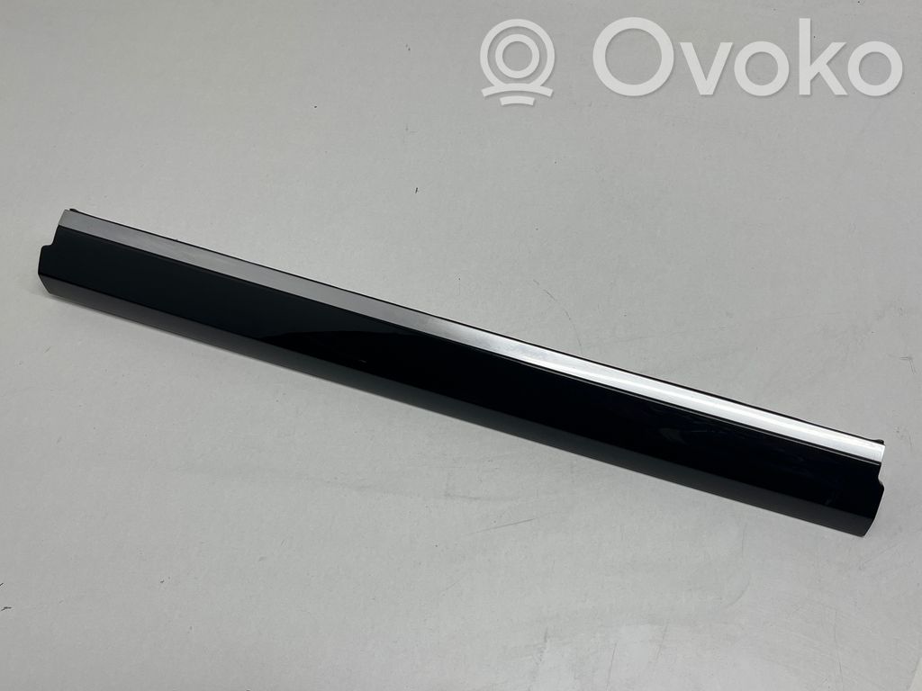 Porsche Cayenne (92A) Panel trim 