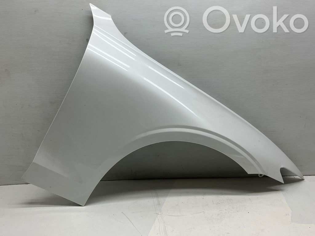 Volvo S60 Spārns 