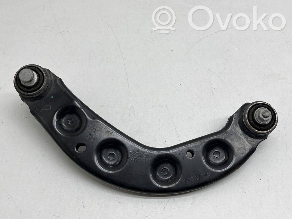 Volvo S60 Plaukti un sviras 