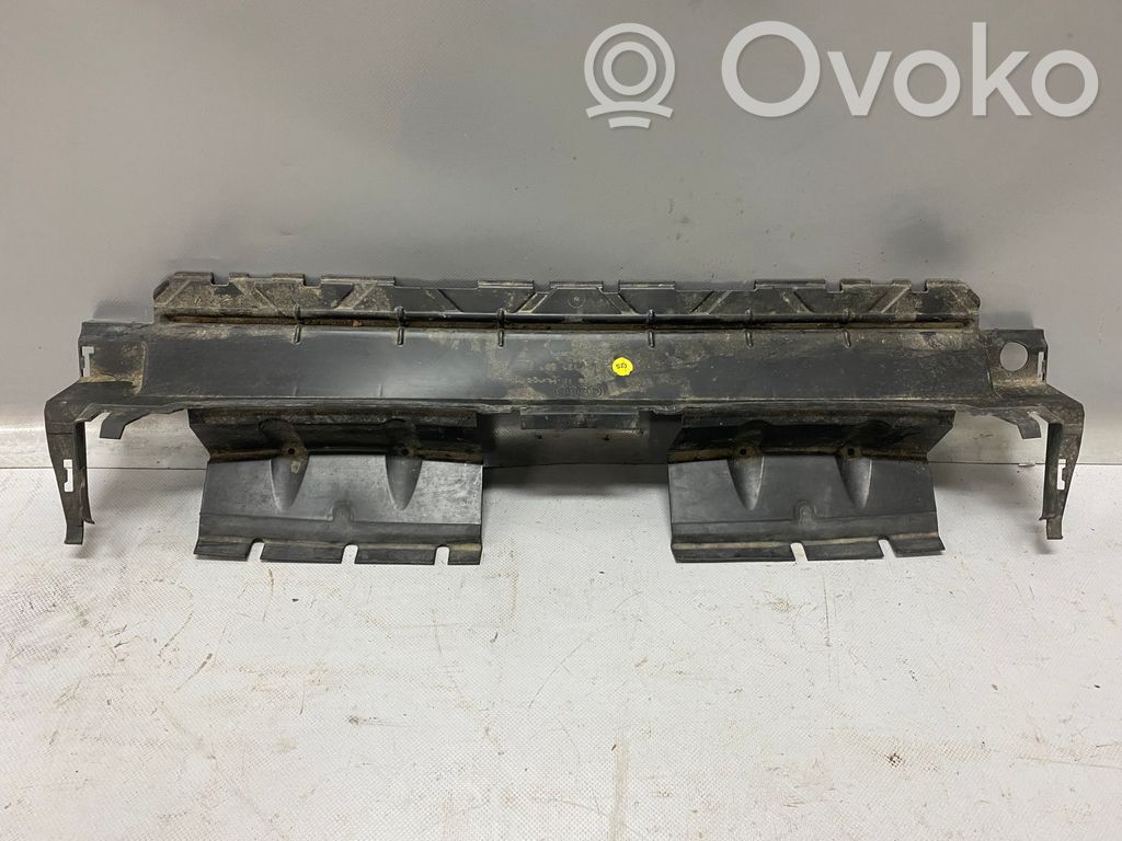 Audi Q7 4M Condotto d'aria intercooler 