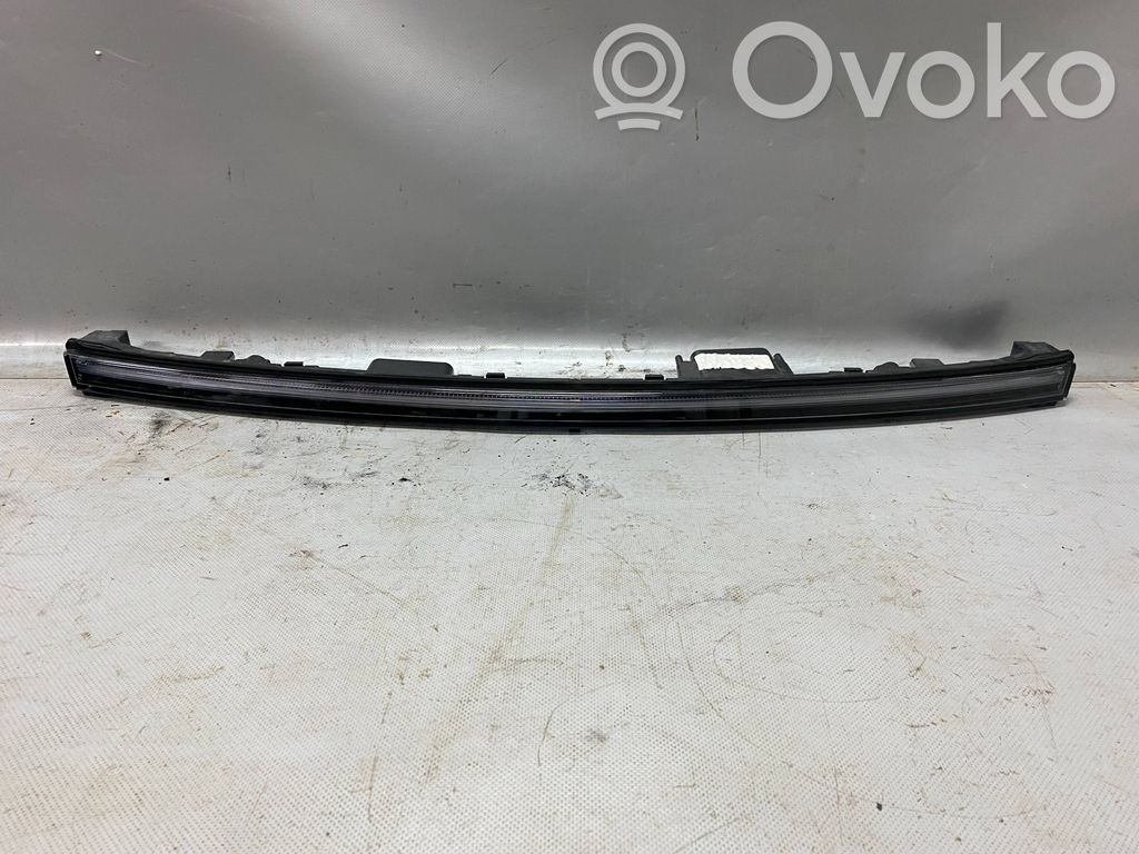 Mercedes-Benz EQB LED-Tagfahrscheinwerfer 