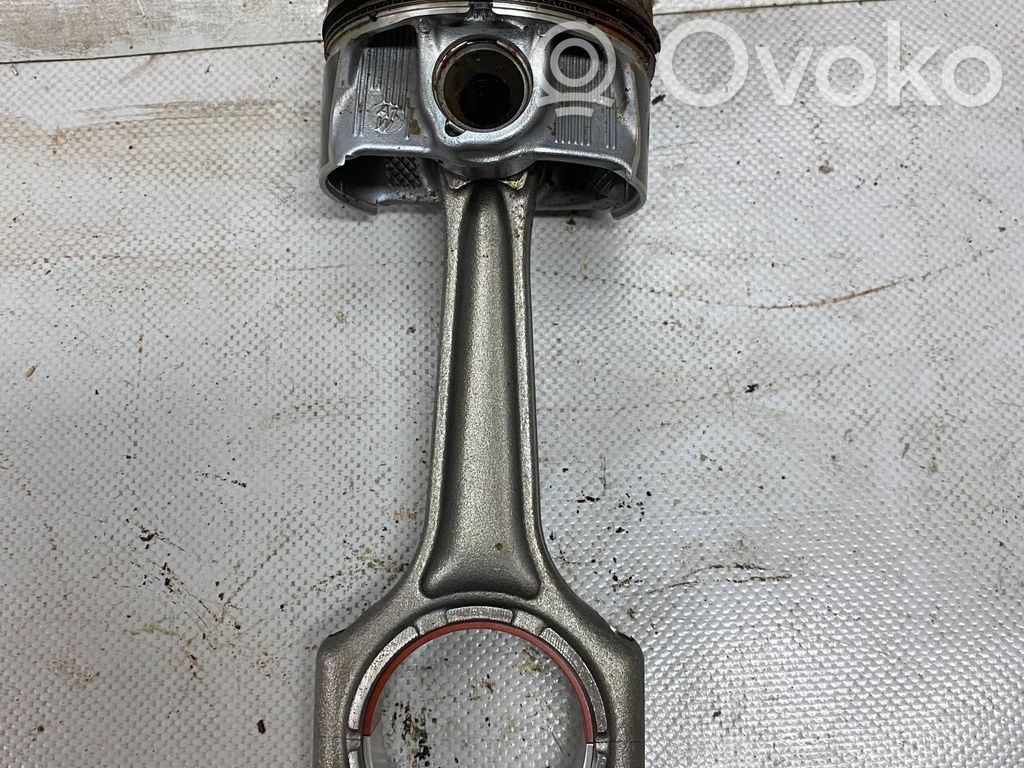 BMW X3 G01 Piston 
