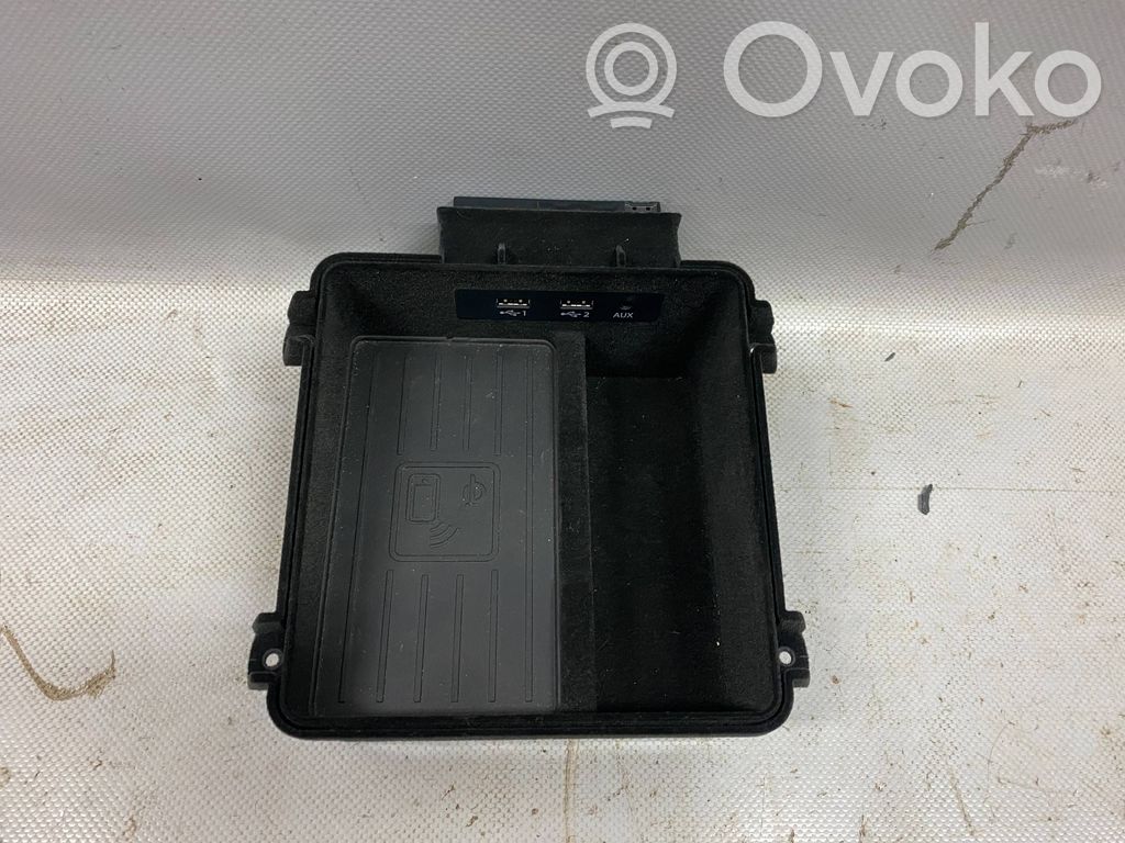 Wireless charging module   4M0864981B
