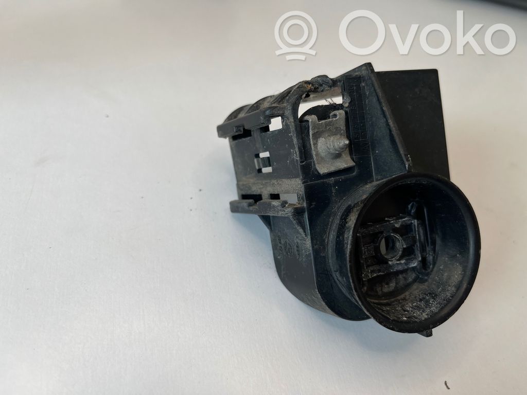 BMW 3 E92 E93 Halterung Scheinwerfer 