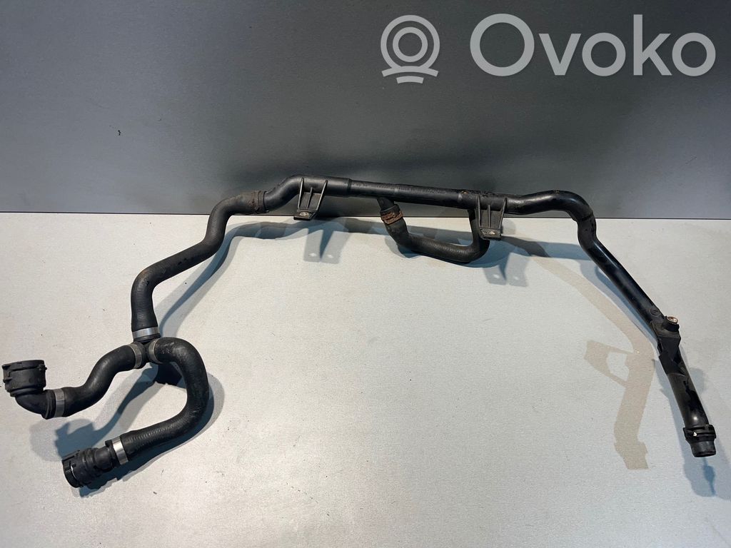 BMW 3 E92 E93 Engine coolant pipe/hose 