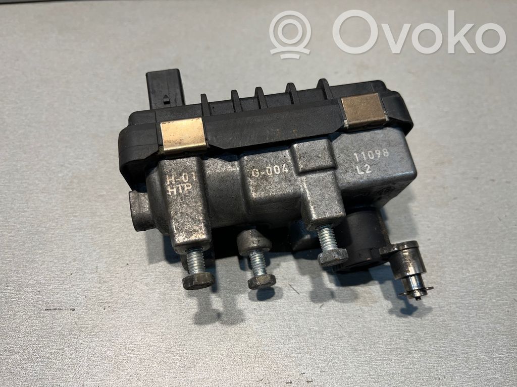 BMW 3 E90 E91 Turbine electric control actuator 