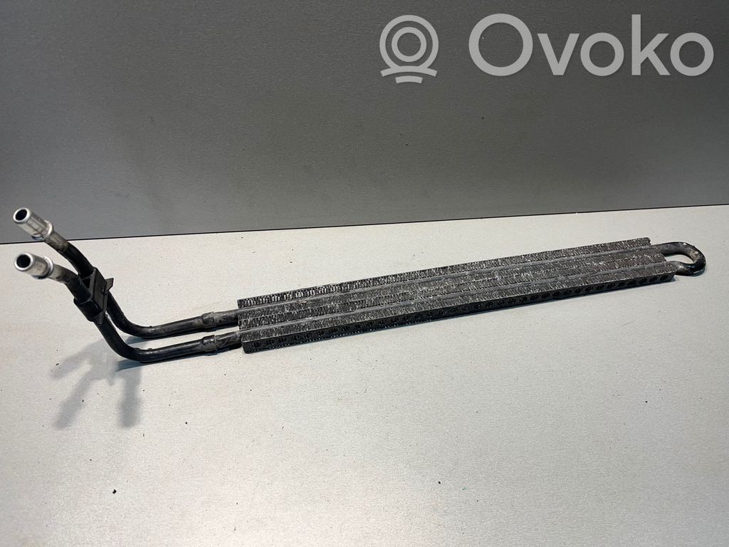 Vairo stiprintuvo radiatorius   11074910,752211907