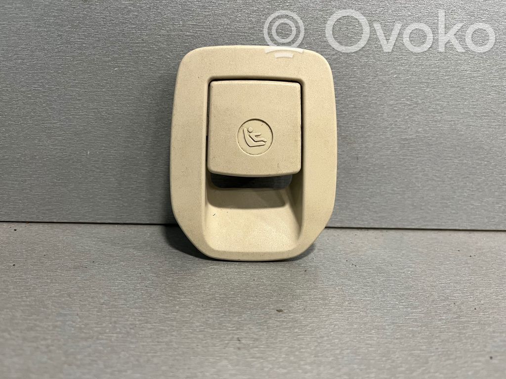 BMW 3 E92 E93 ISOFIX dangtelis 